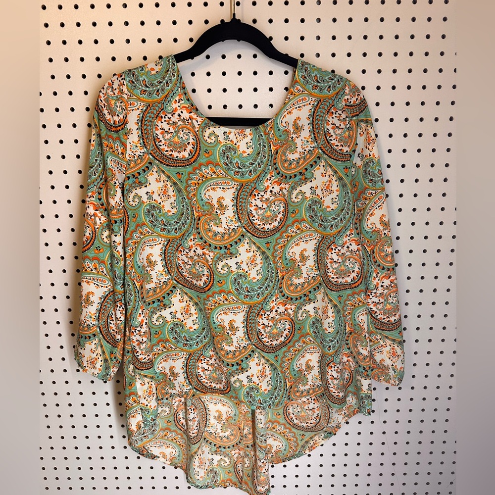 🛍️ Altar'd state top 🛍️